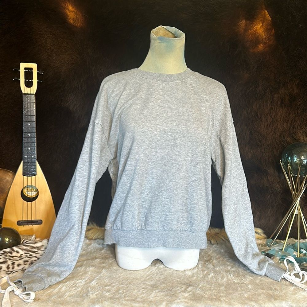 For the Rpublic crewneck sweatshirt M (2575)